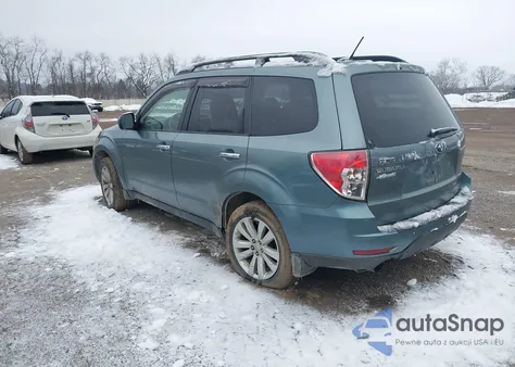 2011 Subaru Forester 2.5X Limited из США, поврежденный, VIN JF2SHBEC1BH739531